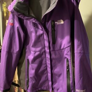 NWT NORTHFACE WINDSTOPPER SUMMIT SERIES JACKET.